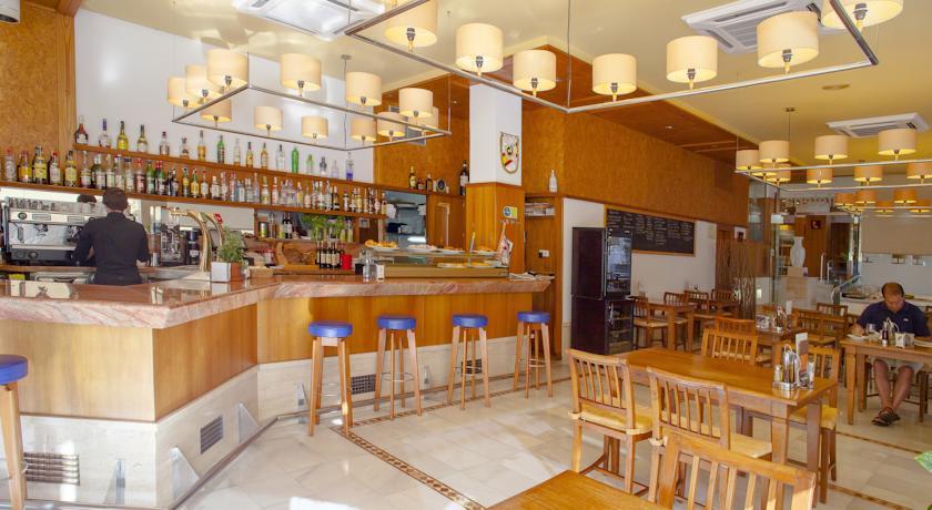 Aparthotel Duquesa Playa Santa Eularia des Riu Eksteriør bilde
