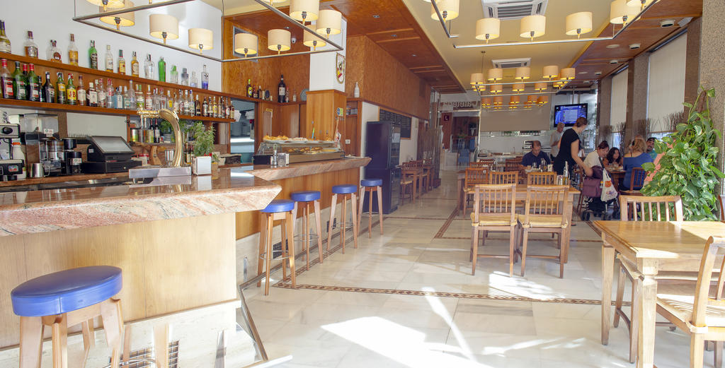 Aparthotel Duquesa Playa Santa Eularia des Riu Eksteriør bilde